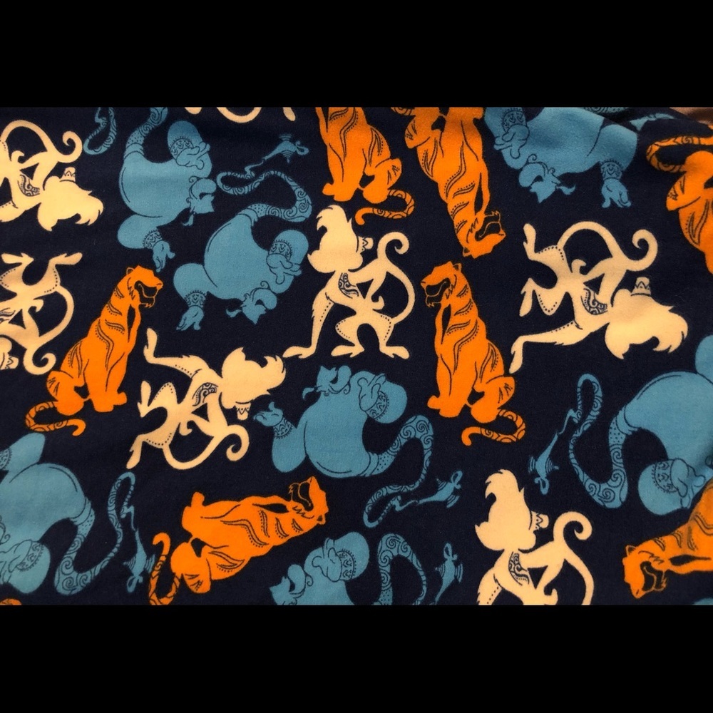 LuLaRoe Leggings Disney Aladdin Blue Orange Cream TC NWOT